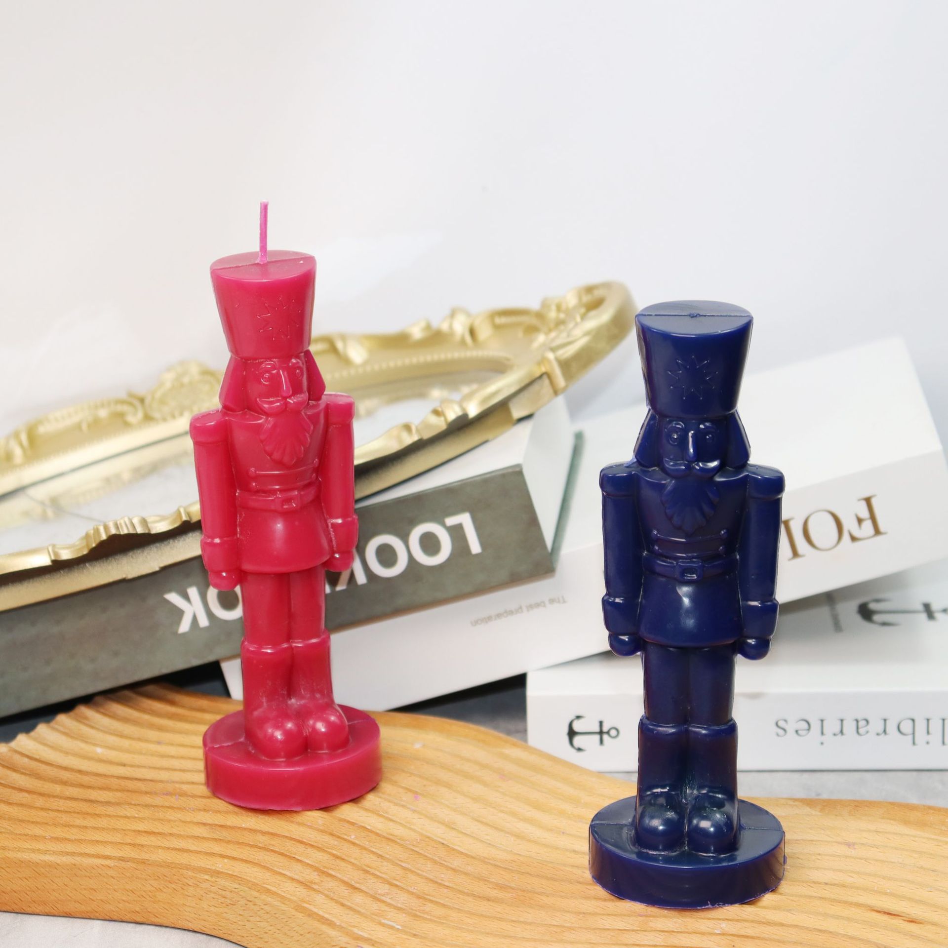 Large Nutcracker Soldier Plast - огляд і ціна Soap Making Instructions
